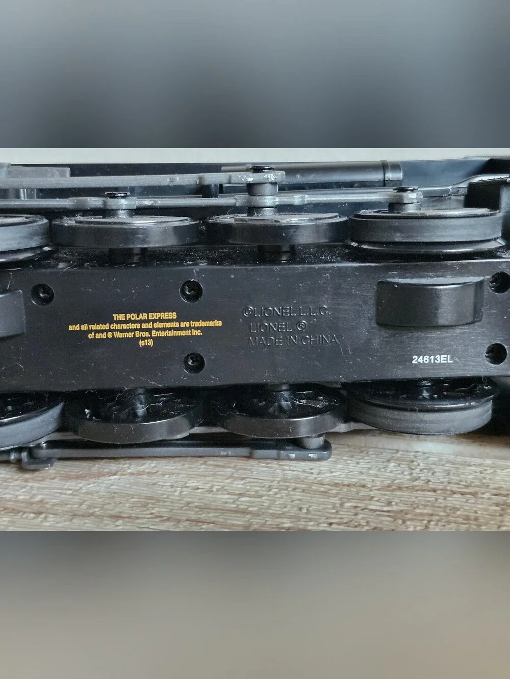 Lionel Polar Express G Gauge Replacement Train Engine & Passenger Car